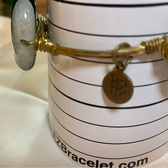 Bourbon & Bowties stone and wire bangle-Black/Grey - Picture 8 of 8